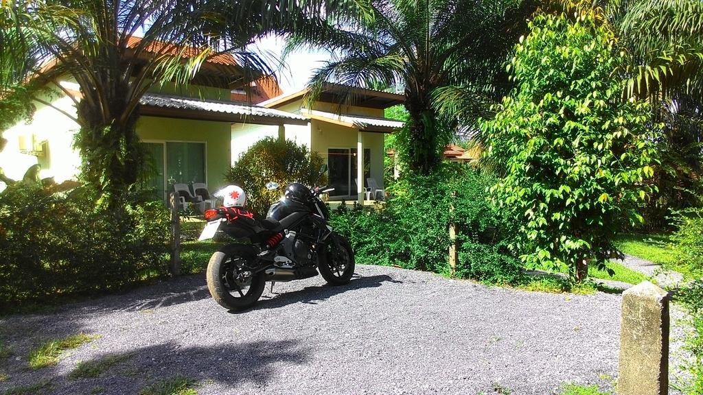 Vila Aathid Garden Khao Lak Pokoj fotografie